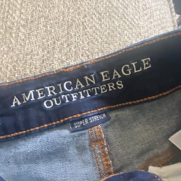 American Eagle Hi-Rise Shortie Cutoff/rolled  Shorts - Picture 3 of 5
